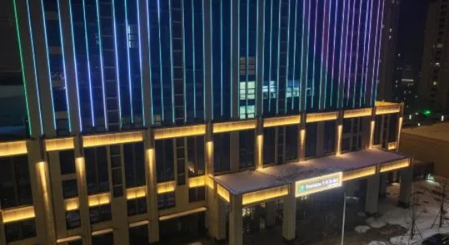 7 Days Premium Hotel (Cao County Ginza Mall Dejia Building), Reserva ahora Hotel Hoteles en Shandong con aparcamiento, Aparcamiento