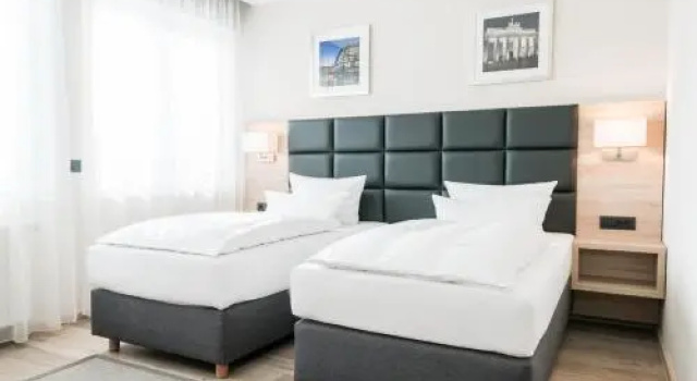 Hotel am Wasserturm, Varaa Hotelli Hotellit Berliini pysäköinnillä, Pysäköinti