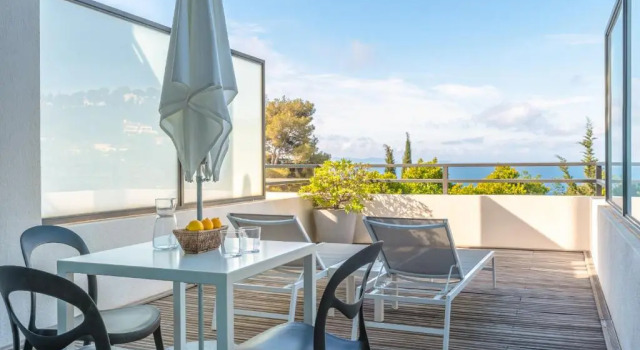 Номер Deluxe с видом на море Les Terrasses du Bailli