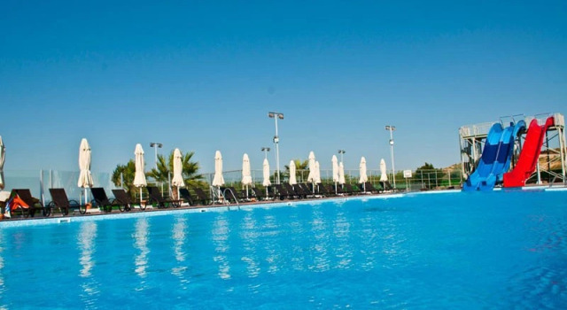 Capraz Tatil Koyu, Prenota Hotel Hotel a Bozcaada con piscina, Piscina