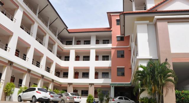 JJ Palace เจเจ พาเลซ, Забронировать Отель Кхонкэн Khon Kaen Province, рядом с Международный выставочный и конгресс-центр KICE в Кхонкэне