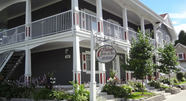 Auberge Pres du Lac, Buchen Sie Hostel Lac Supérieur Mont Tremblant und Umgebung