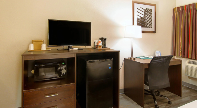 Четырёхместный номер Standard Quality Inn Plainfield I-395