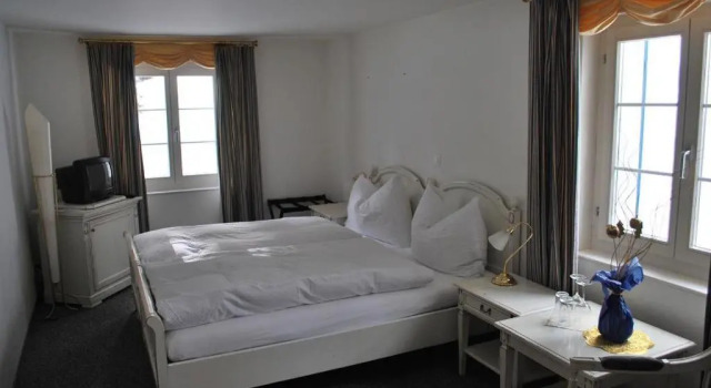Hotel Rhonequelle, Book Hotel Oberwald Obergoms