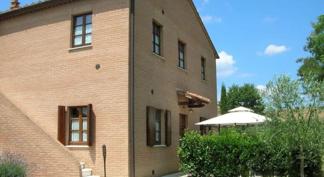 Agriturismo Il Poderino, Prenota Agriturismo Asciano Crete Senesi