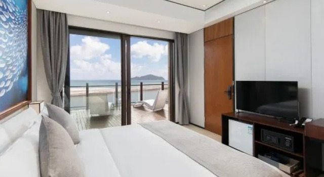 Люкс Deluxe Wanning Half-Mountain Seacliff Lighthouse Pool Villa (Shenzhou Peninsula Potougang Branch)