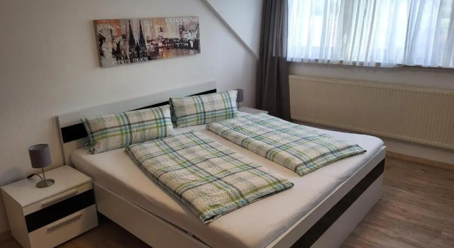Номер Standard Pension am Wald