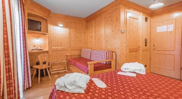 Двухместный номер Premium с балконом Lo Scoiattolo Hotel