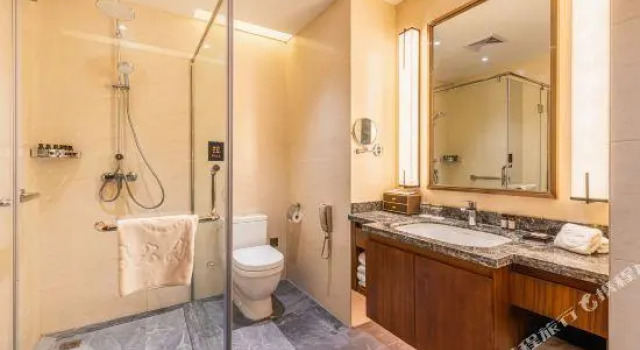 Люкс Deluxe Xi'an Jiaotong University Academic Exchange Center · Nan Yang Hotel