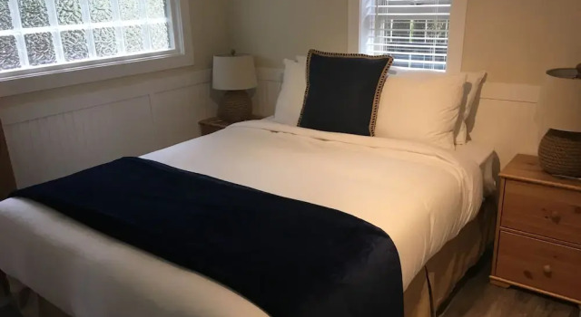 Creekside Cottages, Prenota Hotel Port Renfrew 
