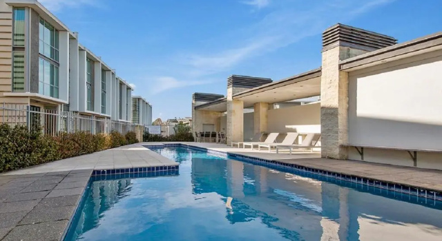 Апартаменты Two Views Taupo Apartment