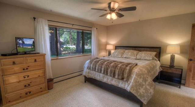 Meadowview Hideaway by Lake Tahoe Accommodations, Забронировать Отель Отели Саут-Лейк-Тахо 4 звезды, 4*