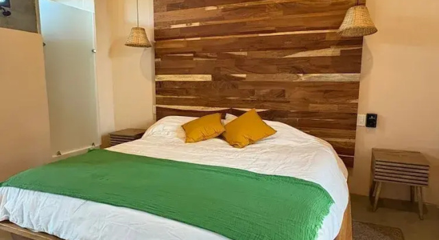 Четырёхместный семейный номер Standard с видом на бассейн Casa Ampa Zikatela- Brisas de Zicatela- Puerto Escondido
