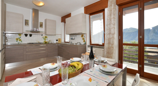 Casa Virginia, Prenota Villa Mandello del Lario Como