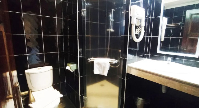 Семейный люкс с балконом Kuraya Hotel Residence