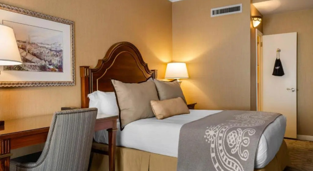 Двухместный номер Deluxe Omni Royal Orleans Hotel