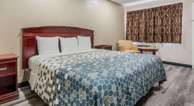 Номер Standard Super 8 by Wyndham Waco North I-35
