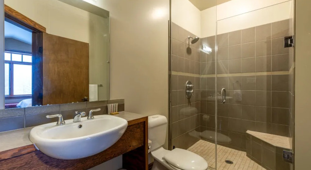 Номер Premium Copper Horse Lodge