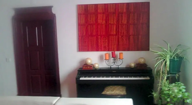 Good Mood Hostel, Забронировать Хостел Отели Эвора-Монте с парковкой, рядом с Church of Nossa Senhora da Graca, Парковка