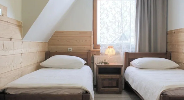 Четырёхместный номер Classic с балконом Gościna u Maryny & SPA pod Tatrami