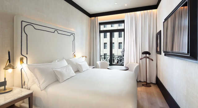 Двухместный номер Cobalto Hotel Montera Madrid, Curio Collection By Hilton