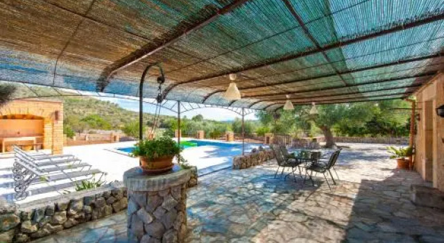 Finca Cas Padrí Martet, Rezerwuj Hotel Hotele w Majorka z parkingiem, Parking