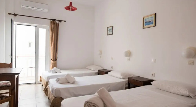 Трёхместная студия Economy Ibiscus Hotel Malia
