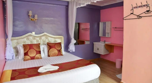 Montana Resort Naivasha, Забронировать Курортный отель Отели Nakuru County с парковкой, Парковка