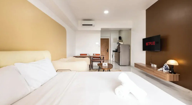 Royal Platinum Condo by Soben Homes
