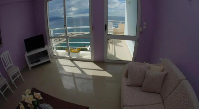 Студия Ertis Apartments