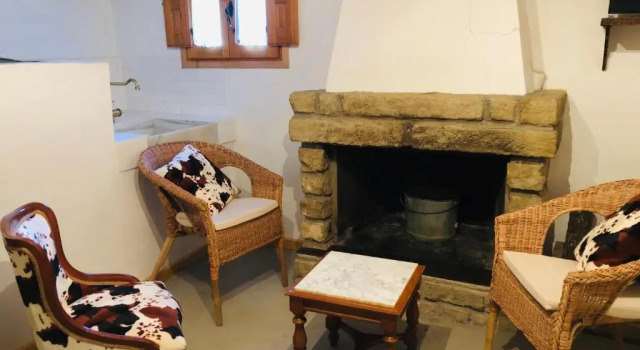 Solano de Moran, Rezervați Hotel Murillo de Gallego Zaragoza Province