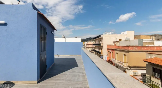 Blue House in Avola With 1 Bedrooms and 1 Bathrooms