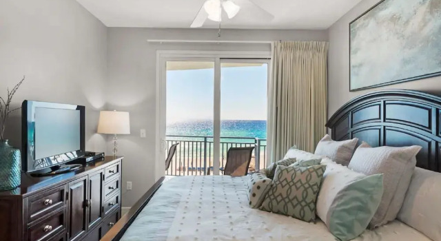 Апартаменты Sterling Breeze 3