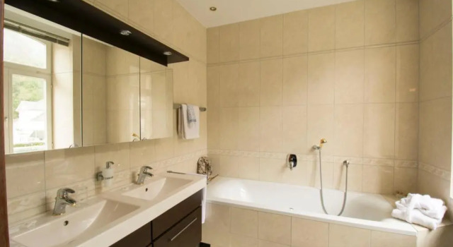 Трёхместный номер Standard с балконом Vintage Hotel Twenty-eight