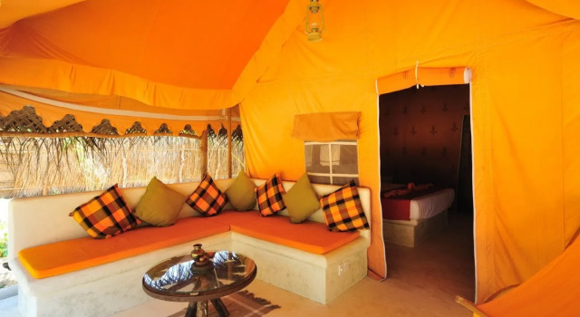 Dolphin Beach Resort, Забронировать Отель Койявади Северо-Западная провинция
