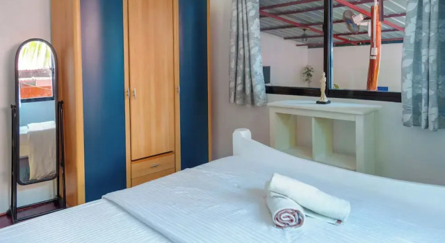 Семейные апартаменты с видом на океан Silang Beach Resort and Diving