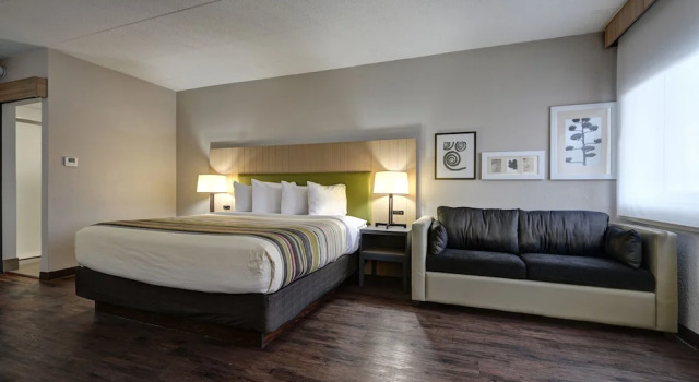 Двухместный люкс Country Inn & Suites by Radisson, Pierre, SD
