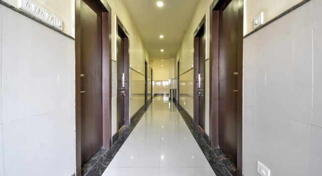 CAPITAL O71327 Hotel Ashoka, Забронировать Отель Отели штата Махараштры с завтраком, Завтраки