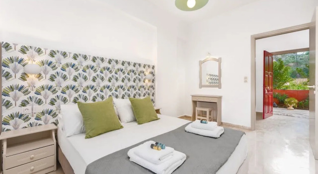 Pyrgaraki Studios and Apartments