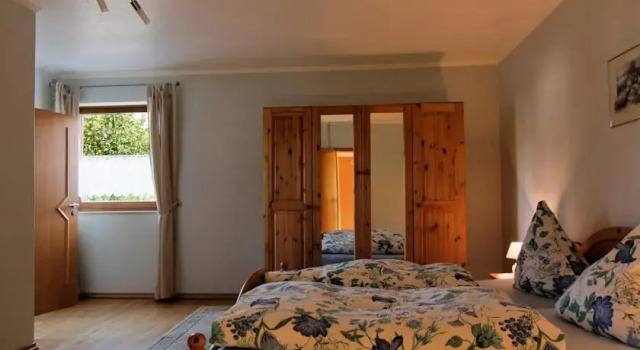 Studiohaus Haus Roswitha, Book Hotel Geisfeld Trier-Saarburg