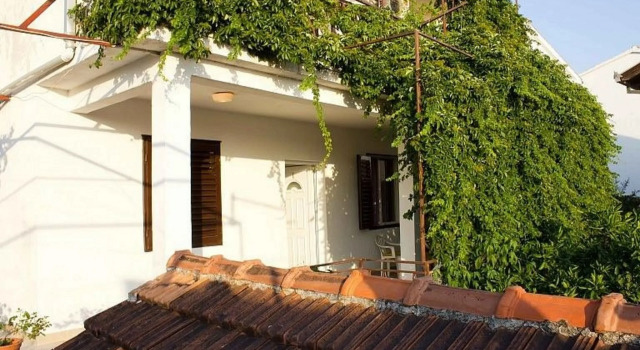 Apartment Josip - with parking: A2 Rogoznica, Riviera Sibenik