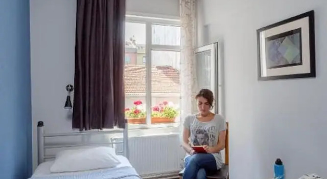 Одноместный номер Economy Hush Hostel Lounge