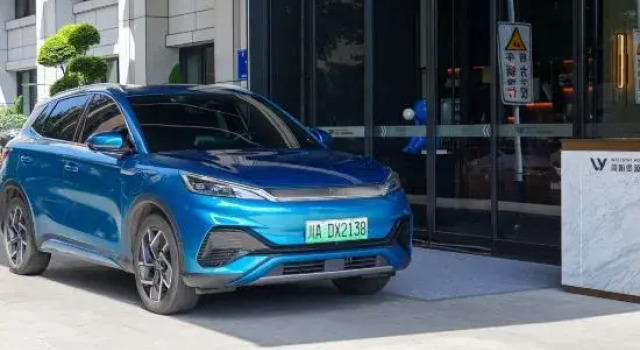 Wellstay Hotel, Prenota Hotel Hotel a Chengdu con parcheggio, Parcheggio