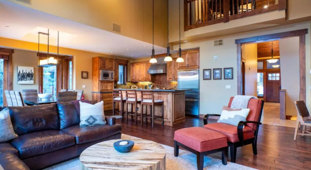 Luxury Village at Northstar Residence - Private Hot Tub! - Village Walk 7225