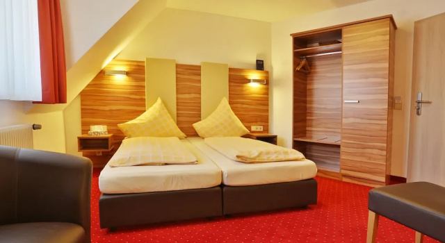 Двухместный номер Standard Hotel KRONE Garni
