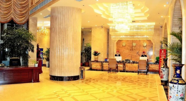 Huangguan Business Hotel