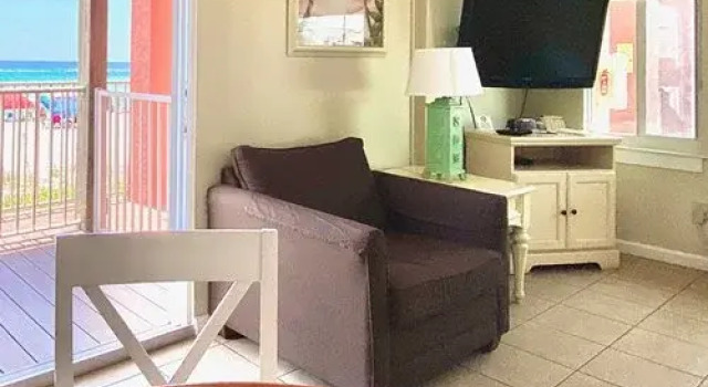 Casa Blanca Resort, Забронировать Курортный отель СПА-отели Панама-Сити, рядом с Golf Course at Edgewater, SPA-услуги