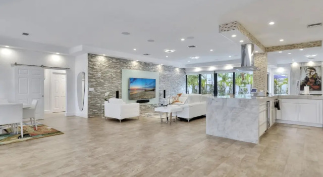 Lynora's Luxe Estate Modern Design