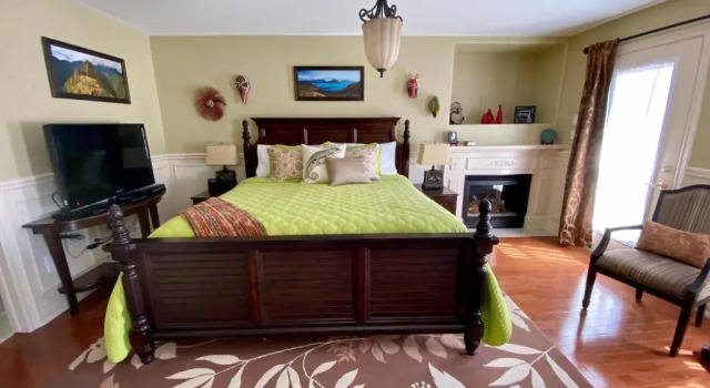 Люкс Explorer House Bed & Breakfast