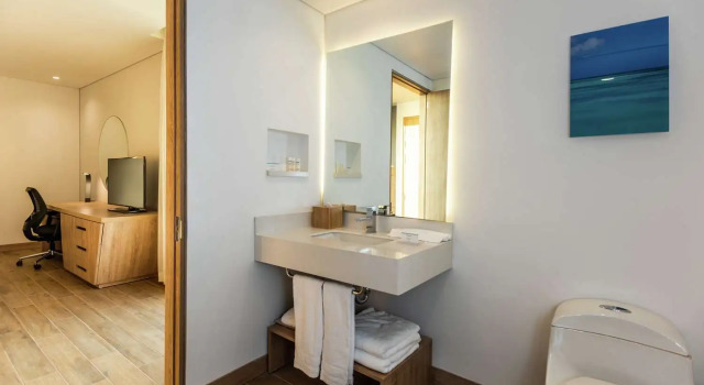 Четырёхместный номер Standard с видом на океан Hilton Garden Inn Santa Marta